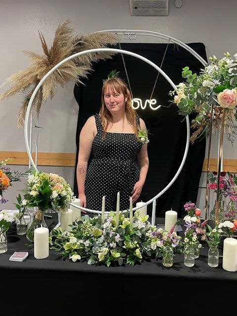 images/event-flowers/slider/event-flowers-7-kireth-ai-2.jpeg